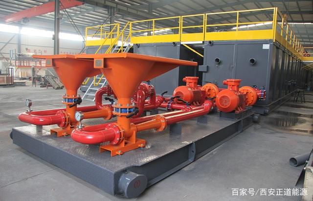 mud mixing system generally consists of a large number of mixing tank agitators
